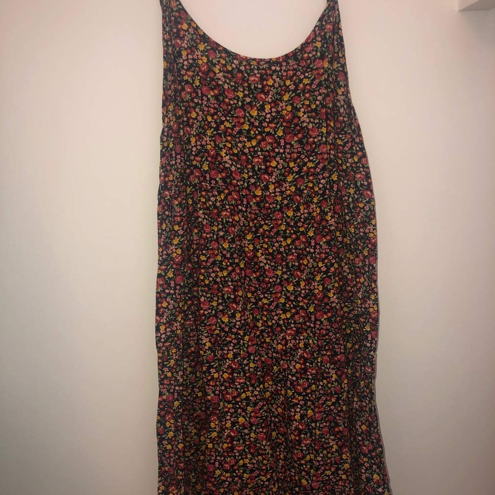 Dress that lands a couple inches above knee caps!